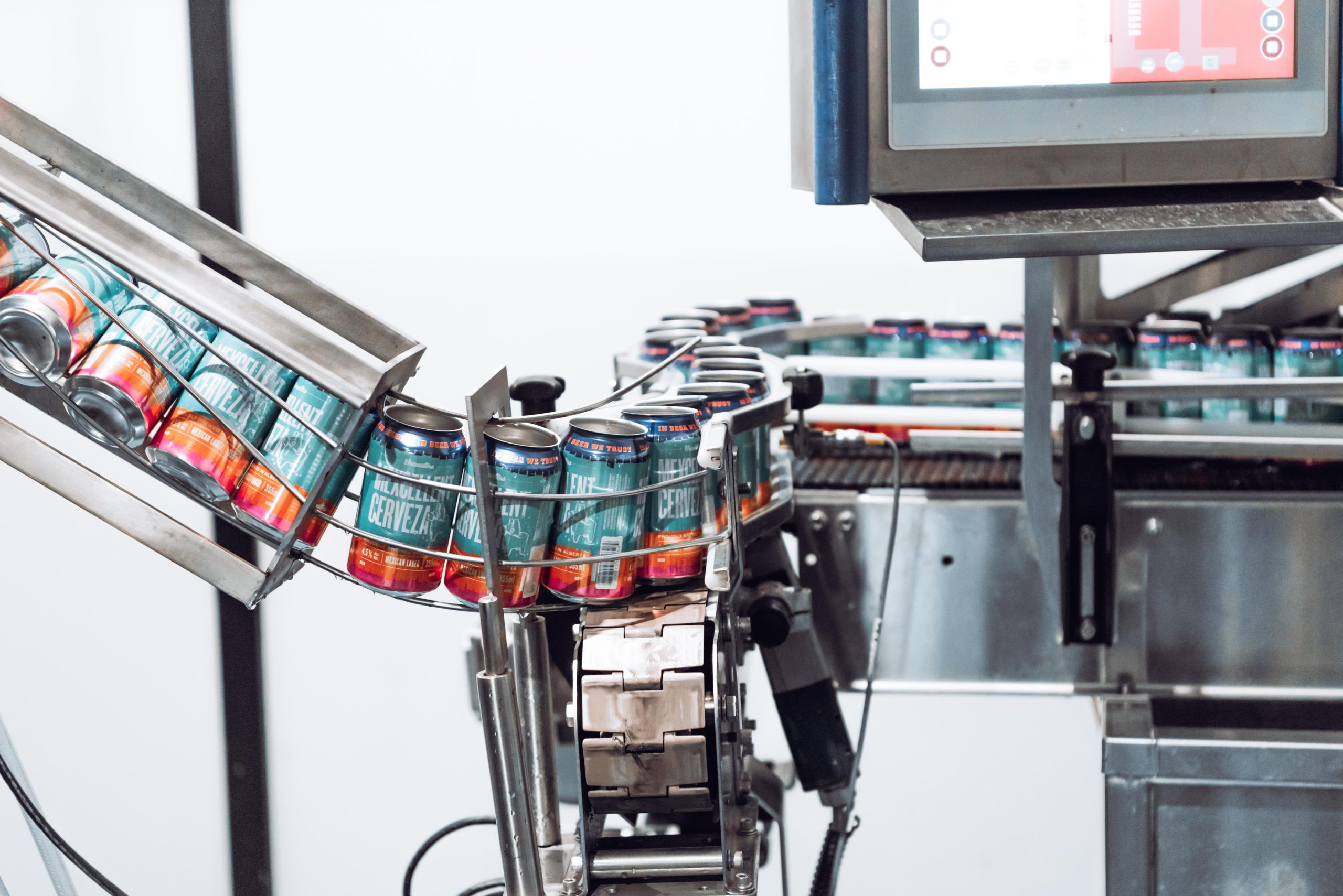 https://brewsters.ca/app/uploads/2026/06/canning_01-scaled.jpg